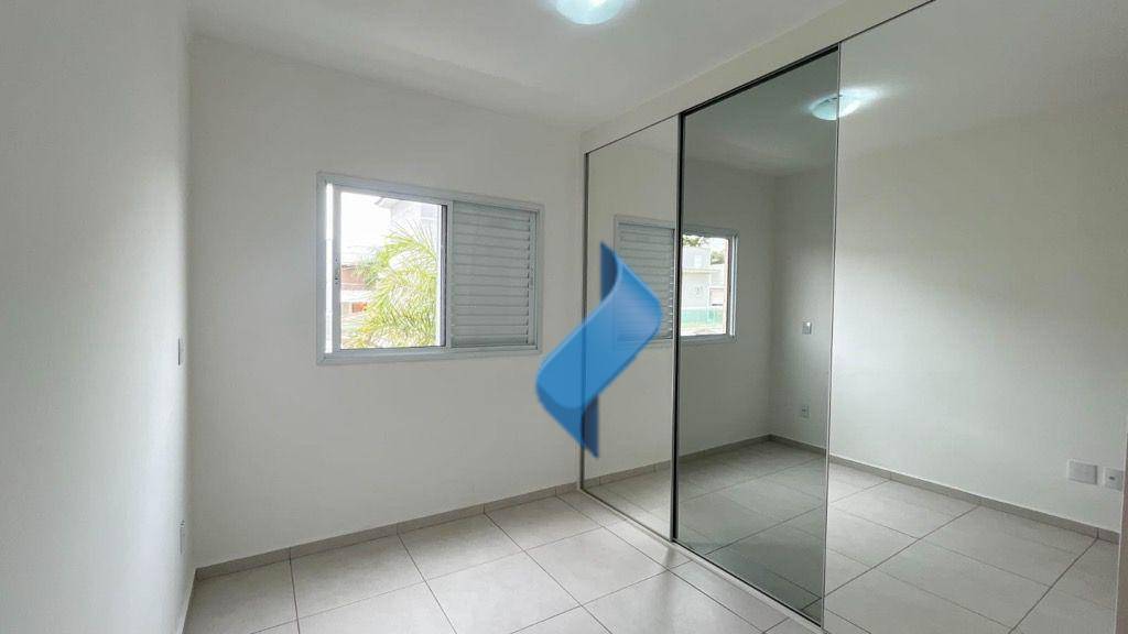 Apartamento à venda com 2 quartos, 69m² - Foto 28