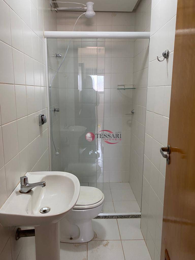 Apartamento para alugar com 3 quartos, 176m² - Foto 10