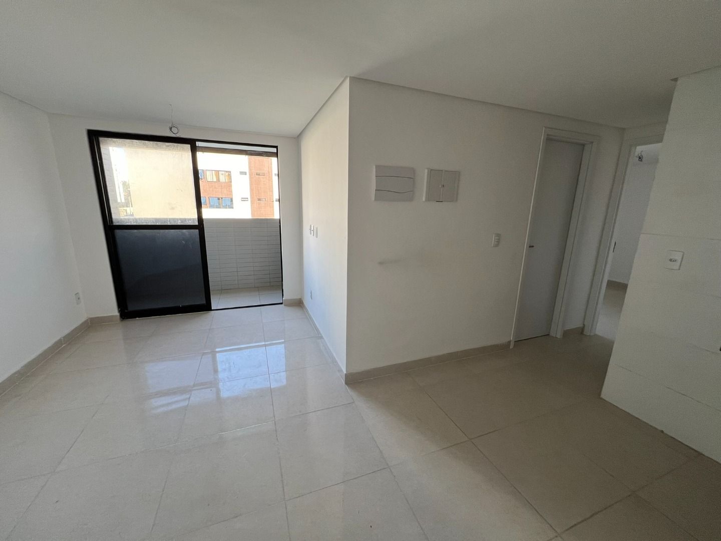 Apartamento à venda com 2 quartos, 50m² - Foto 4