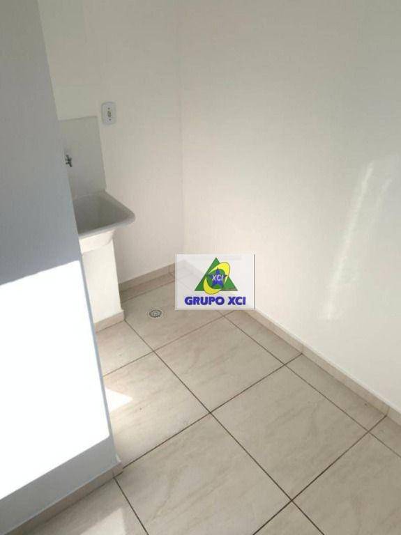 Apartamento à venda com 1 quarto, 1233m² - Foto 5