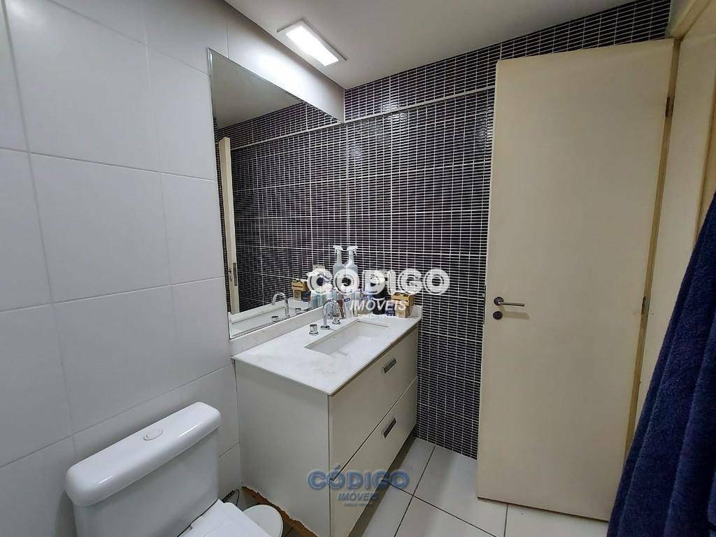 Apartamento à venda com 4 quartos, 150m² - Foto 11