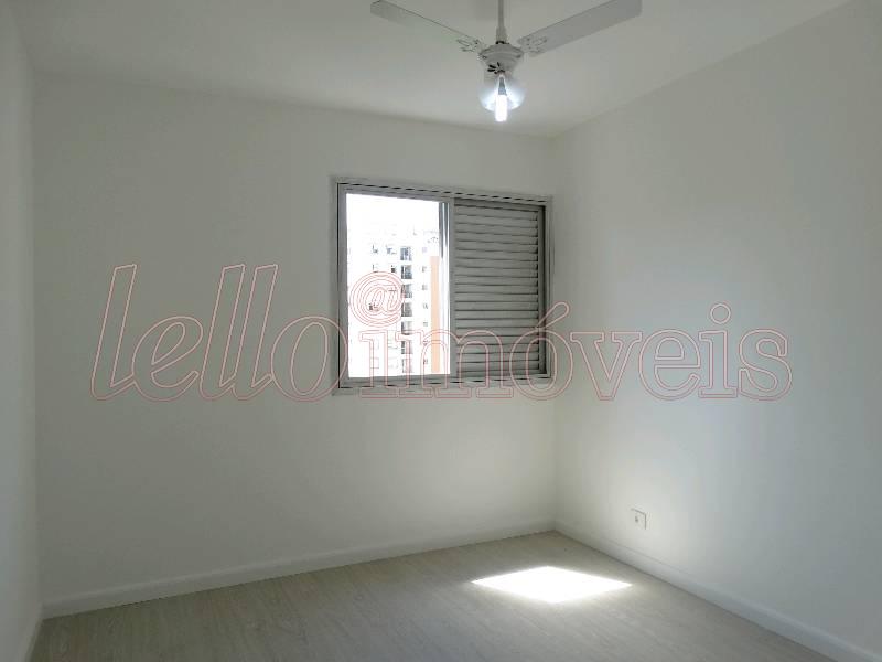 Apartamento para alugar com 2 quartos, 75m² - Foto 7