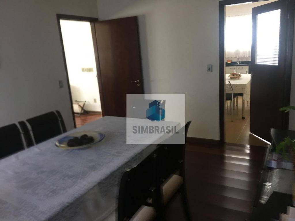 Casa à venda com 3 quartos, 268m² - Foto 5