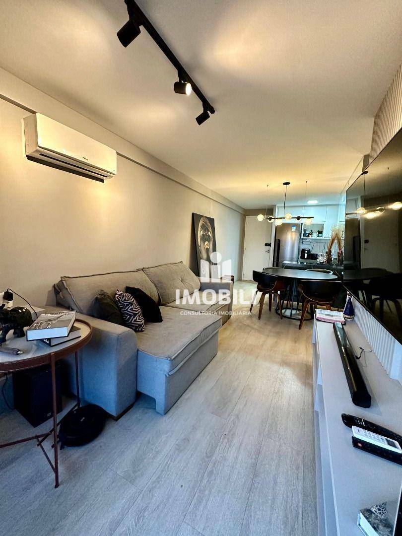 Apartamento à venda com 2 quartos, 55m² - Foto 3