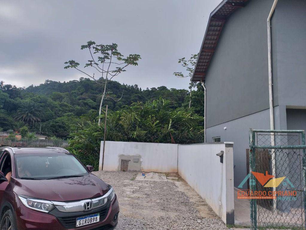 Casa para alugar com 2 quartos, 81m² - Foto 5