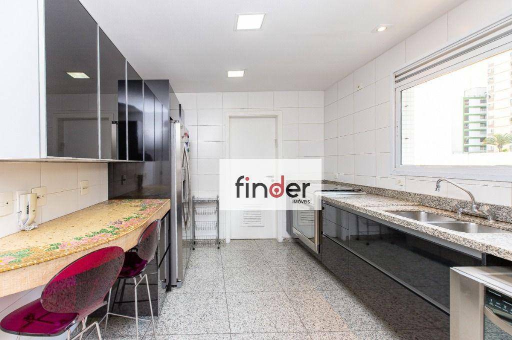 Apartamento à venda com 4 quartos, 267m² - Foto 18