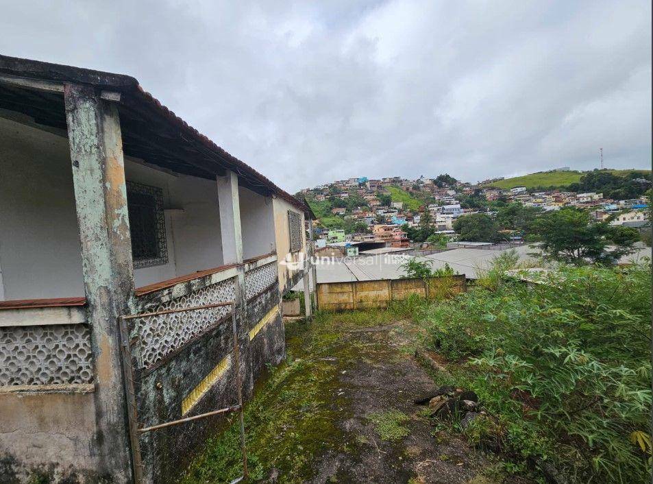 Casa para alugar com 2 quartos, 350m² - Foto 3