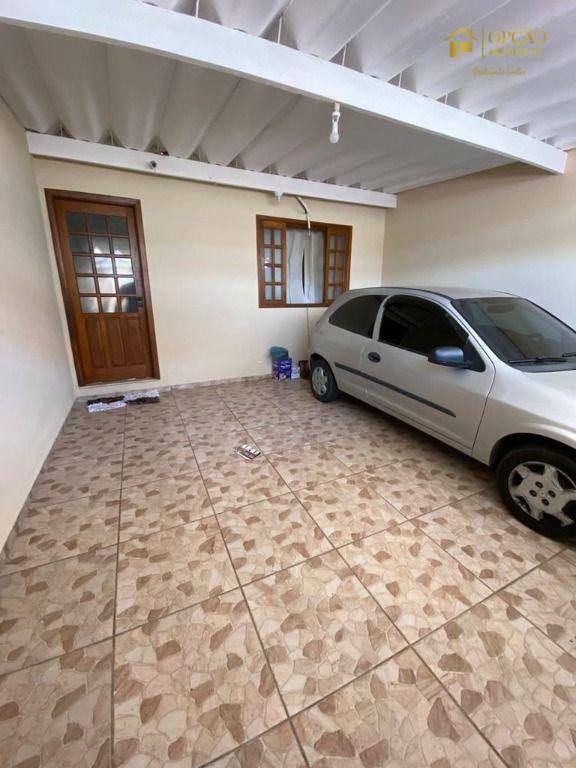 Casa à venda com 2 quartos, 103m² - Foto 2