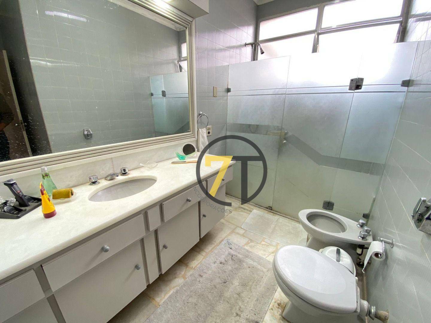 Apartamento à venda com 4 quartos, 182m² - Foto 11