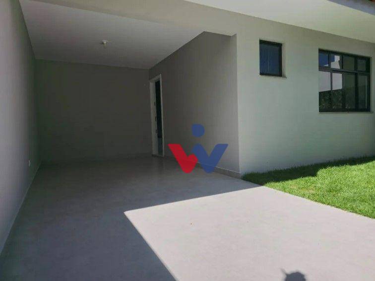 Casa à venda com 3 quartos, 135m² - Foto 4