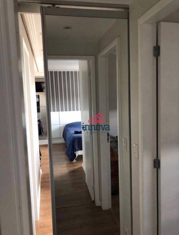 Apartamento à venda com 2 quartos, 70m² - Foto 18