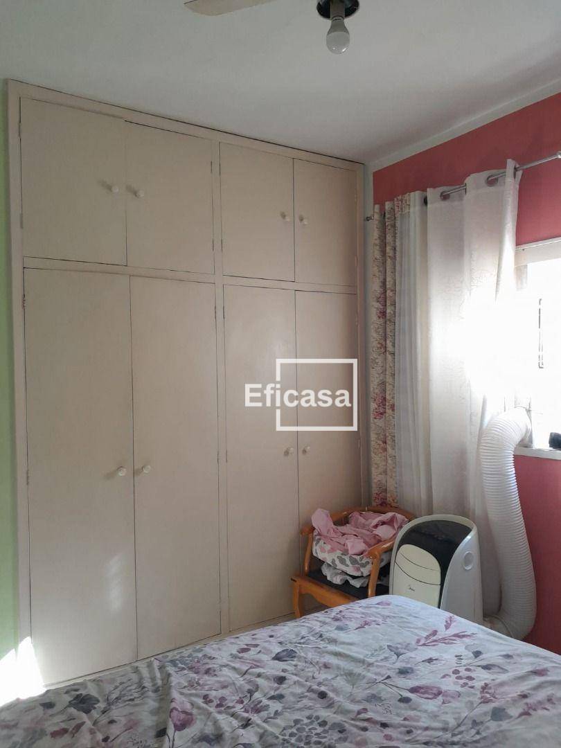 Casa à venda com 3 quartos, 120m² - Foto 9