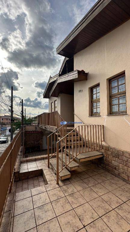 Casa, 3 quartos, 210 m² - Foto 4