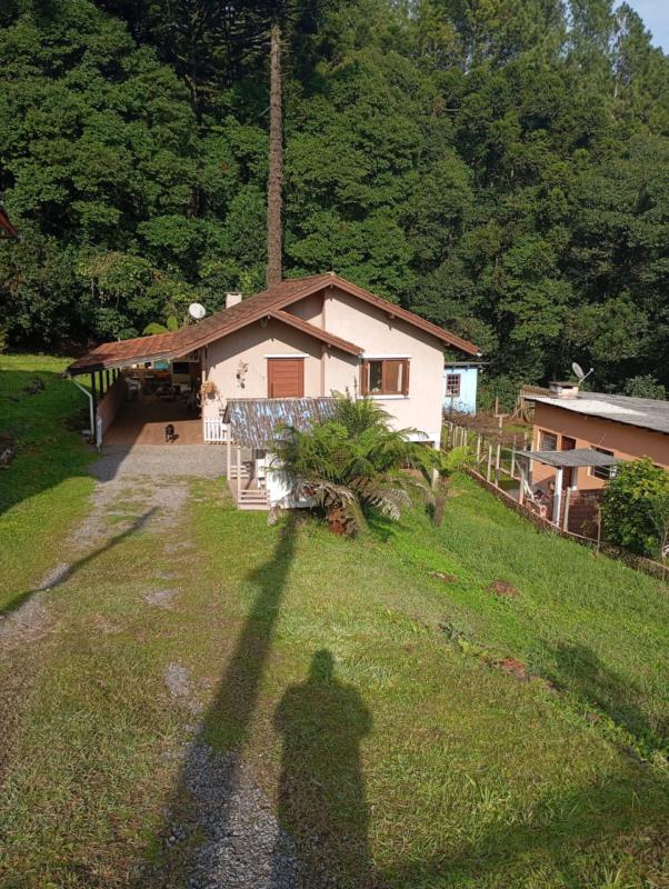Casa à venda com 2 quartos, 56m² - Foto 1