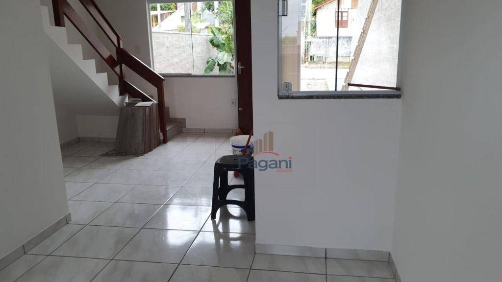 Sobrado para alugar com 2 quartos, 60m² - Foto 15