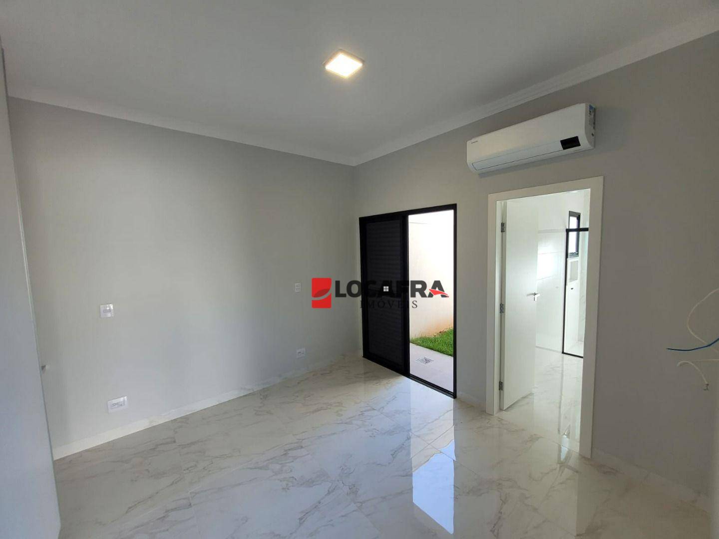 Casa à venda com 3 quartos, 236m² - Foto 25