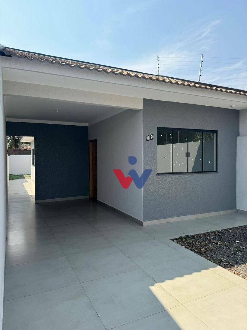 Casa à venda com 2 quartos, 70m² - Foto 2