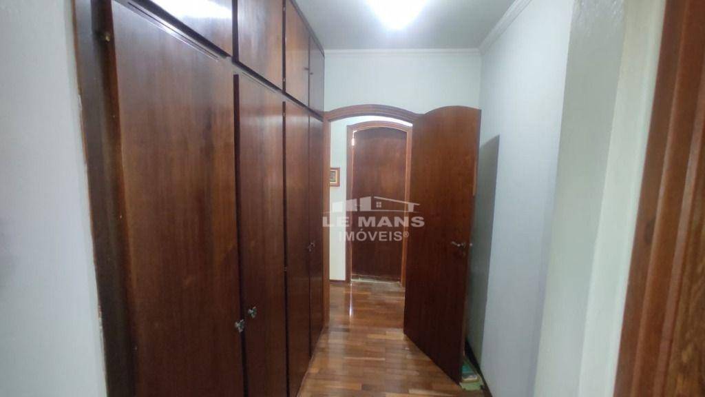 Casa à venda com 4 quartos, 196m² - Foto 21