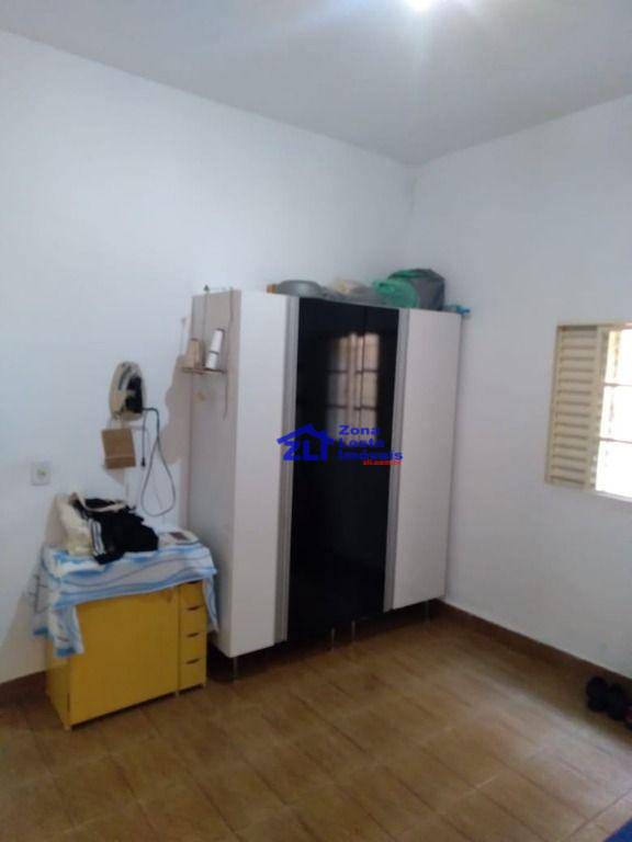 Sobrado à venda com 3 quartos, 140m² - Foto 25