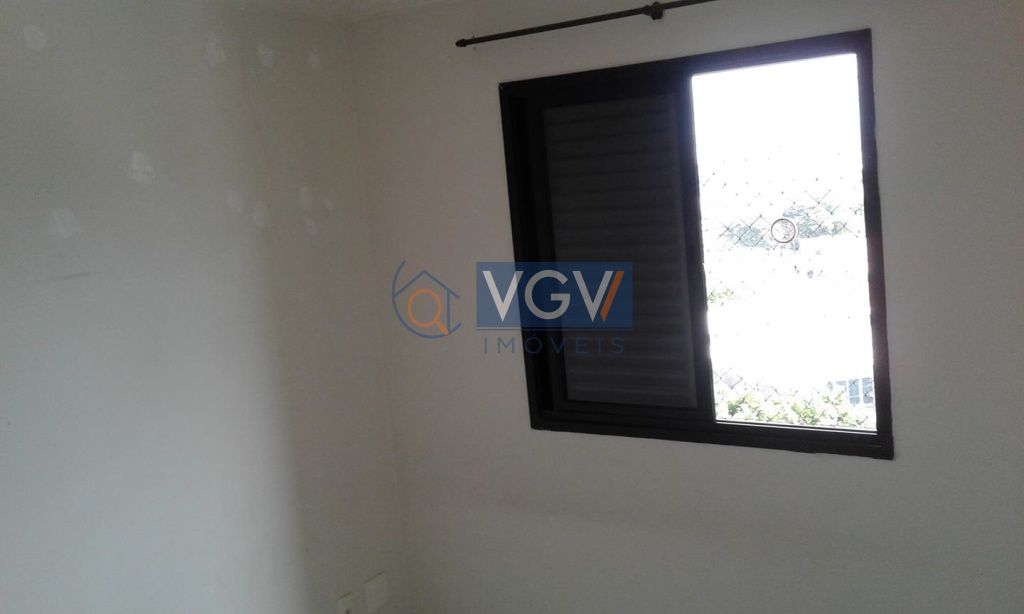 Apartamento à venda e aluguel com 2 quartos, 50m² - Foto 7