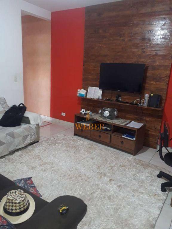 Sobrado à venda com 3 quartos, 120m² - Foto 1