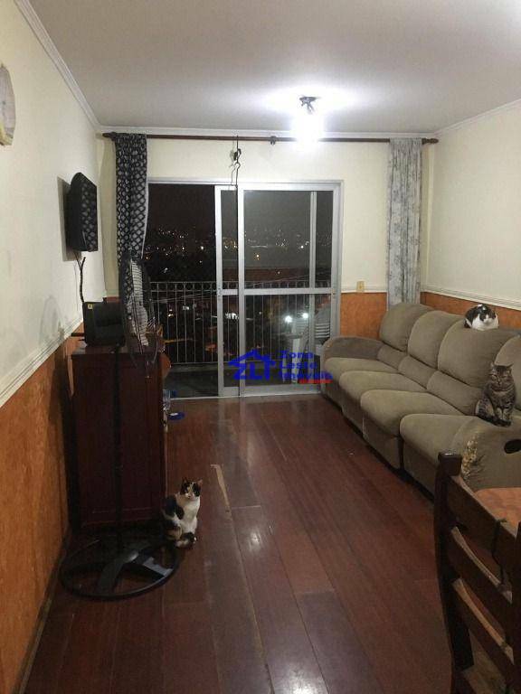 Apartamento à venda com 3 quartos, 72m² - Foto 1