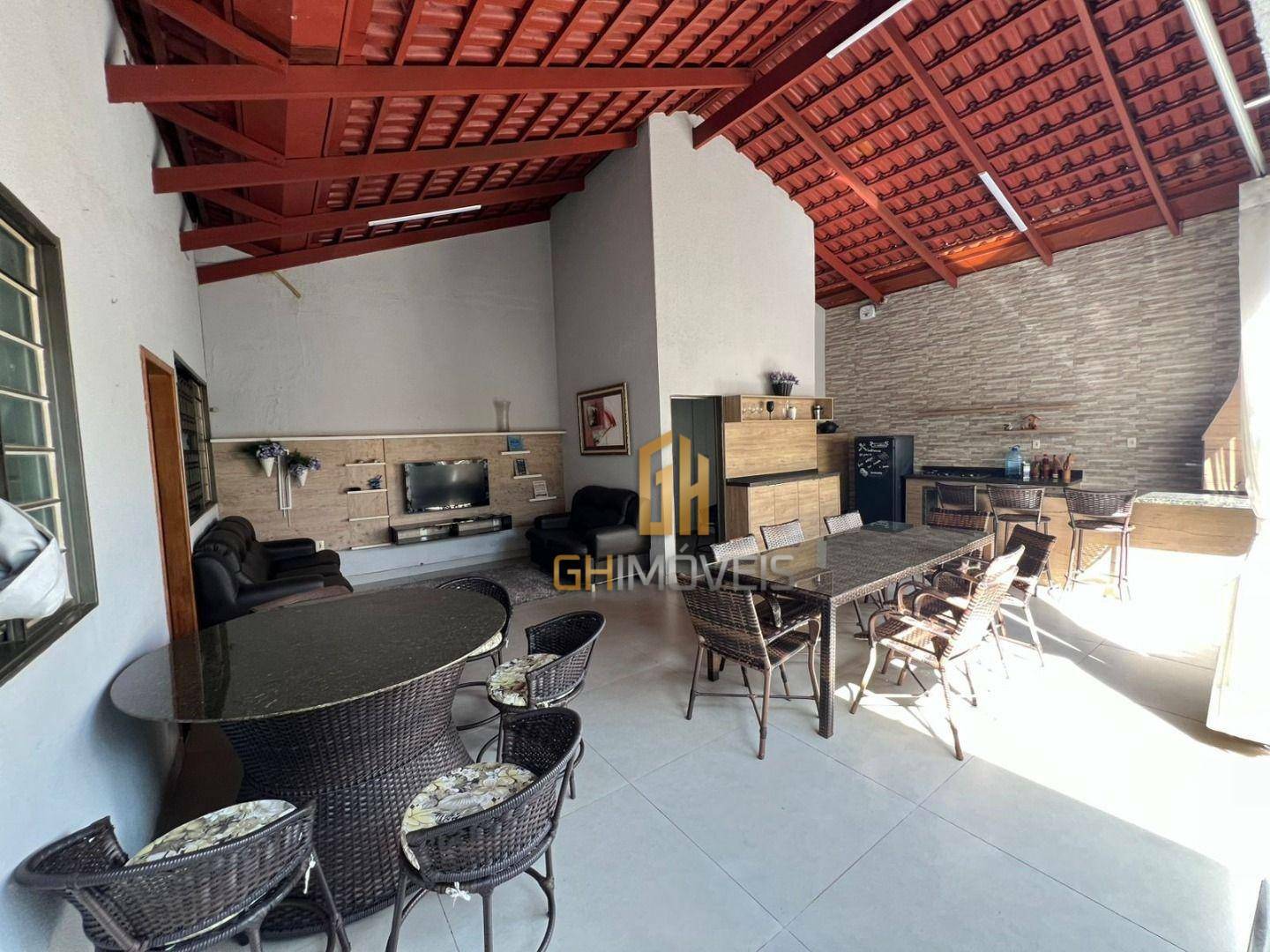 Casa à venda com 3 quartos, 240m² - Foto 26