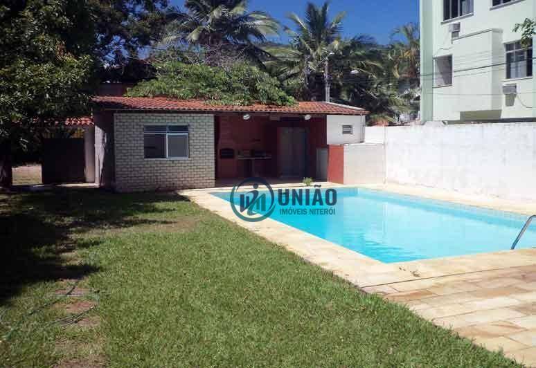 Casa à venda com 4 quartos, 280m² - Foto 1