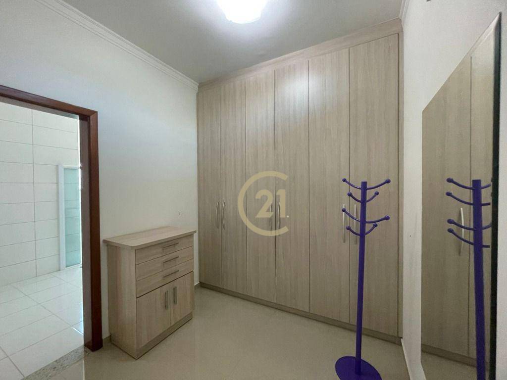 Casa de Condomínio à venda com 4 quartos, 301m² - Foto 10