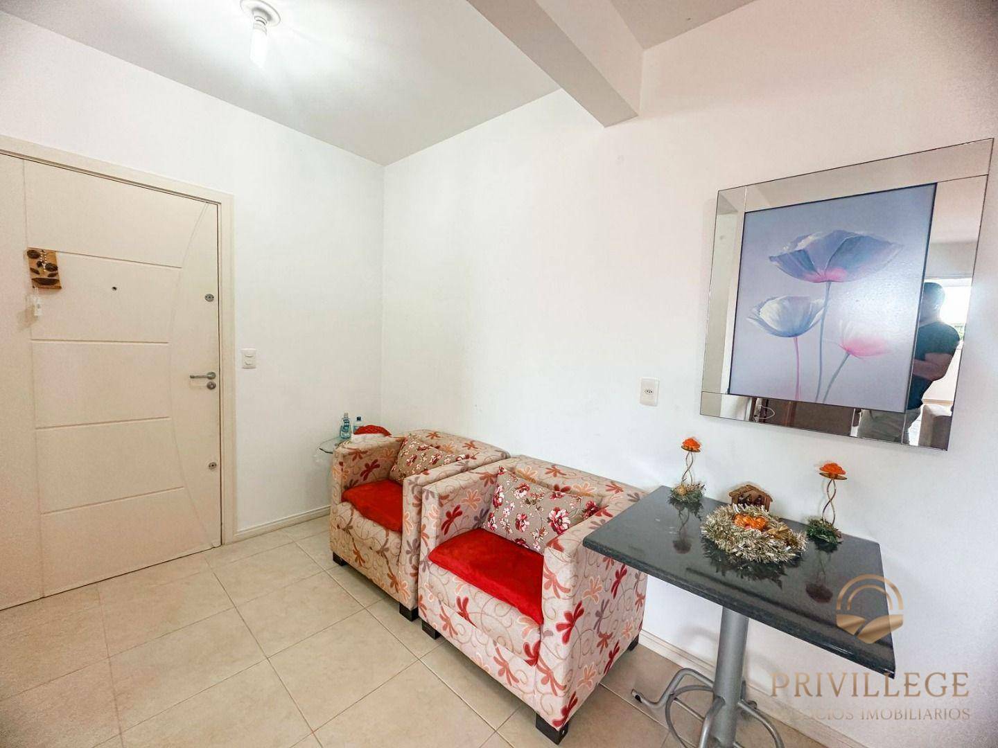 Apartamento à venda com 3 quartos, 110m² - Foto 2