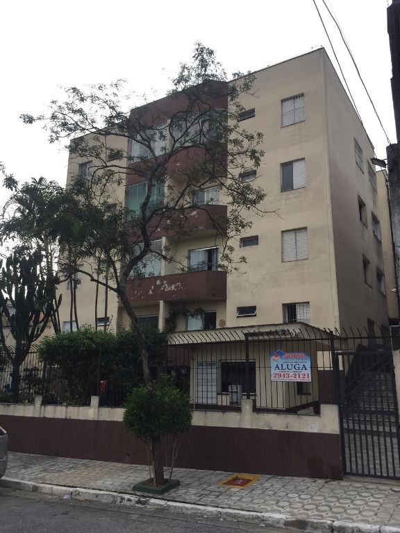 Apartamento à venda com 2 quartos, 64m² - Foto 3