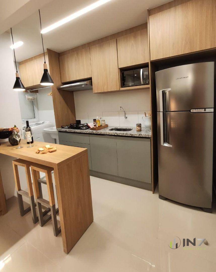 Apartamento à venda com 2 quartos, 56m² - Foto 6