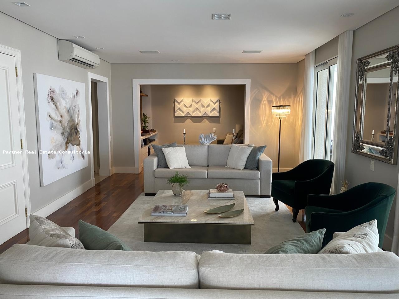 Apartamento à venda com 3 quartos, 260m² - Foto 12
