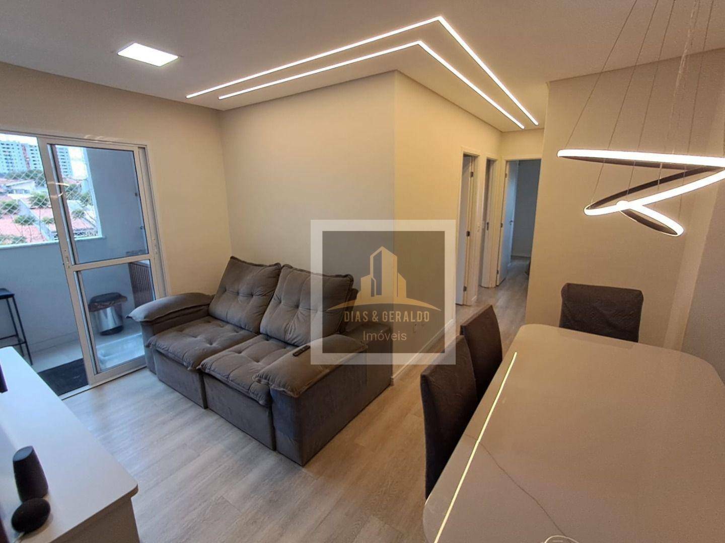 Apartamento à venda com 3 quartos, 67m² - Foto 2