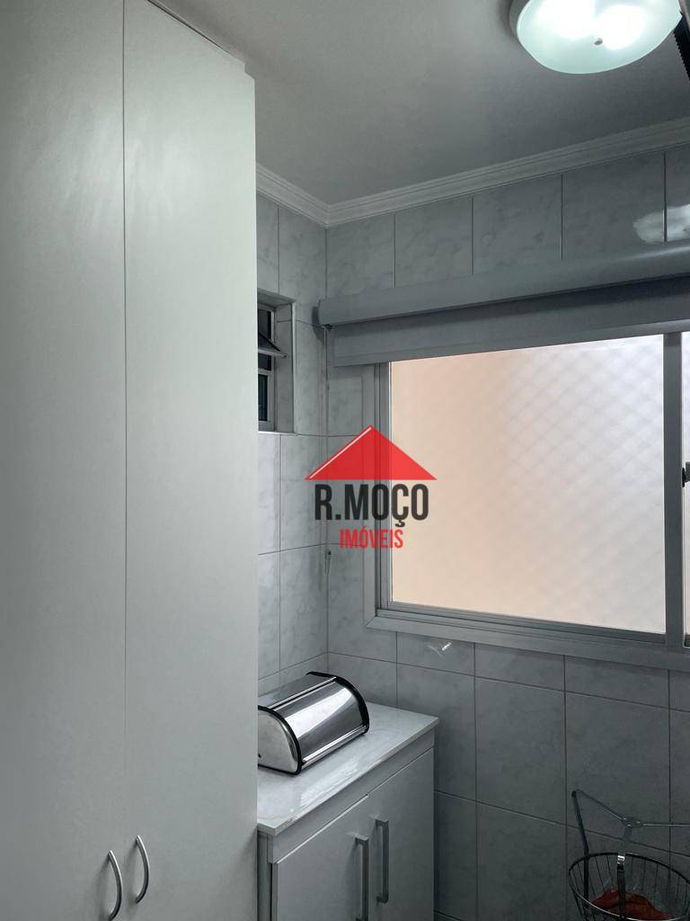 Apartamento à venda com 3 quartos, 68m² - Foto 11