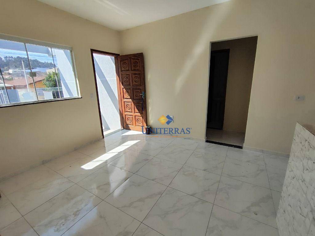 Casa à venda com 3 quartos, 58m² - Foto 2