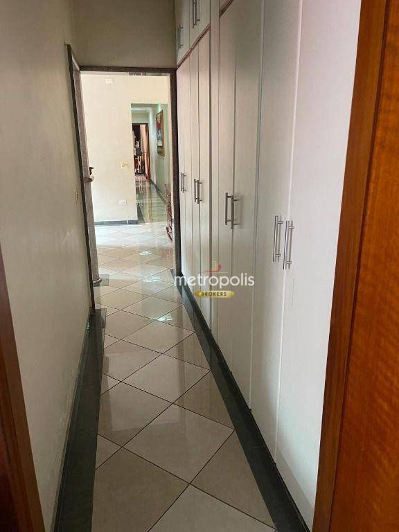 Casa à venda com 3 quartos, 257m² - Foto 21