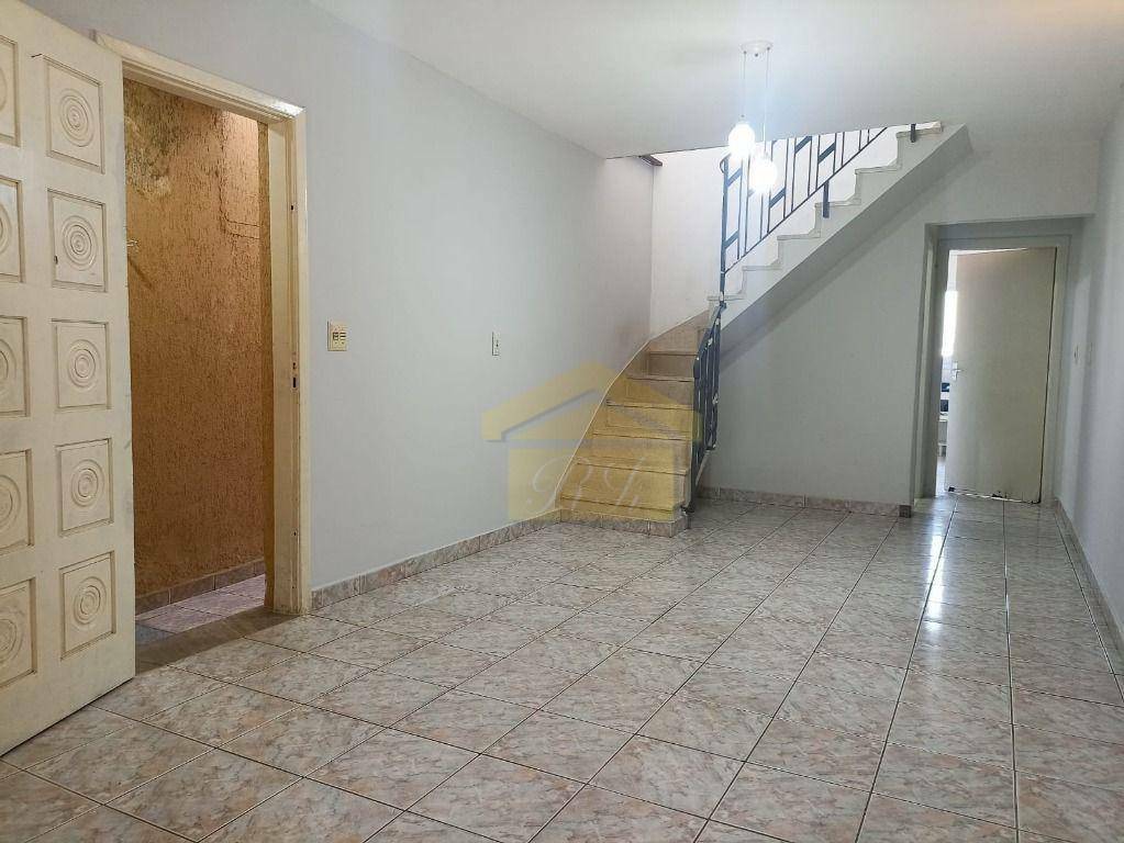 Sobrado à venda com 3 quartos, 160m² - Foto 6