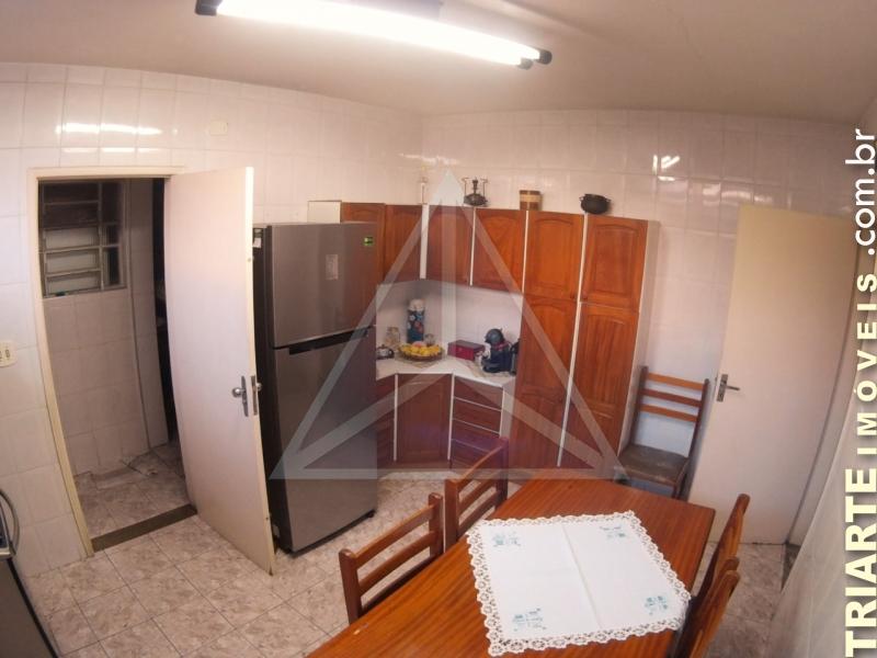 Sobrado à venda com 3 quartos, 180m² - Foto 11