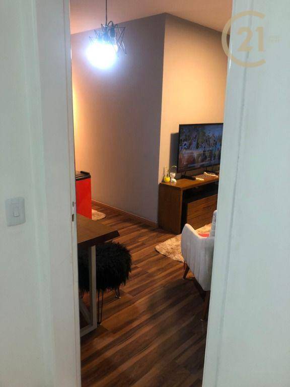 Apartamento à venda com 2 quartos, 49m² - Foto 4