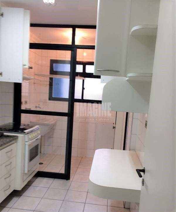 Apartamento à venda com 2 quartos, 56m² - Foto 3