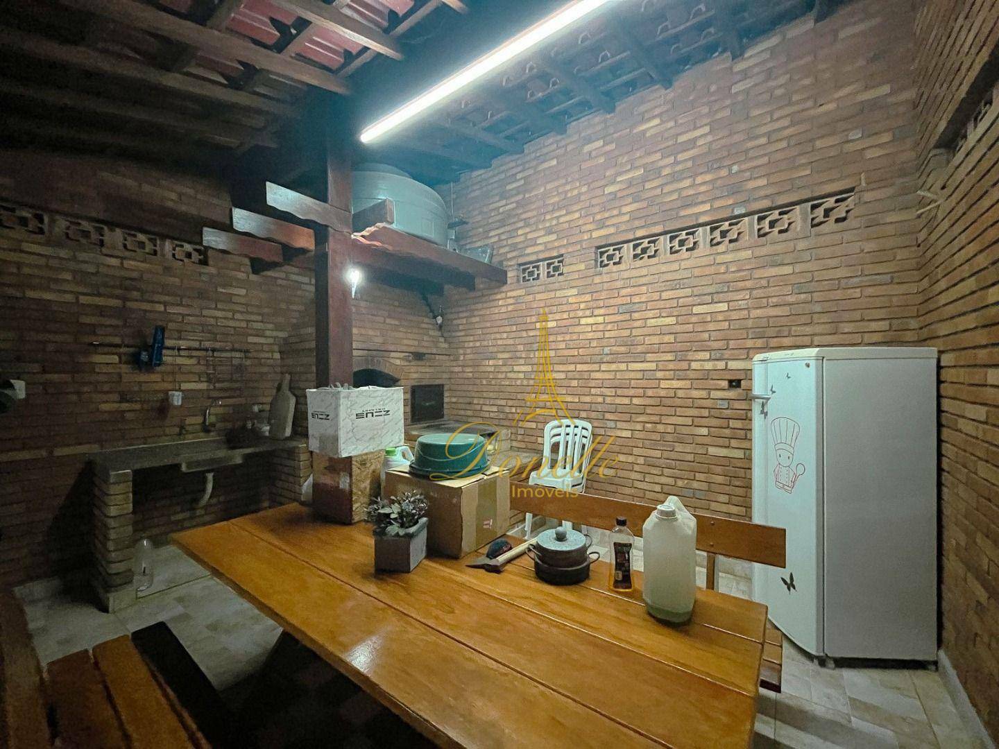 Casa à venda com 2 quartos, 75m² - Foto 15