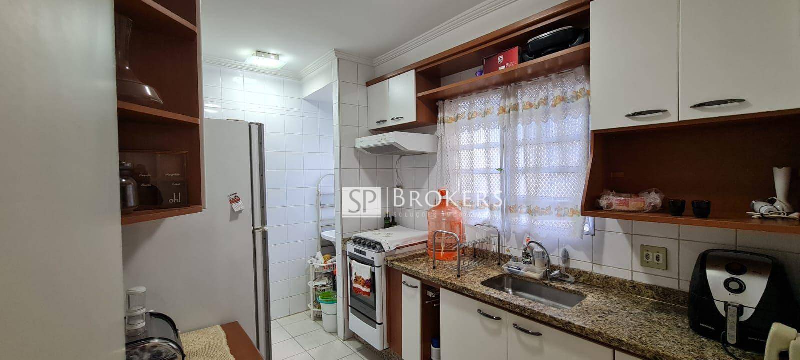 Apartamento à venda com 2 quartos, 59m² - Foto 4