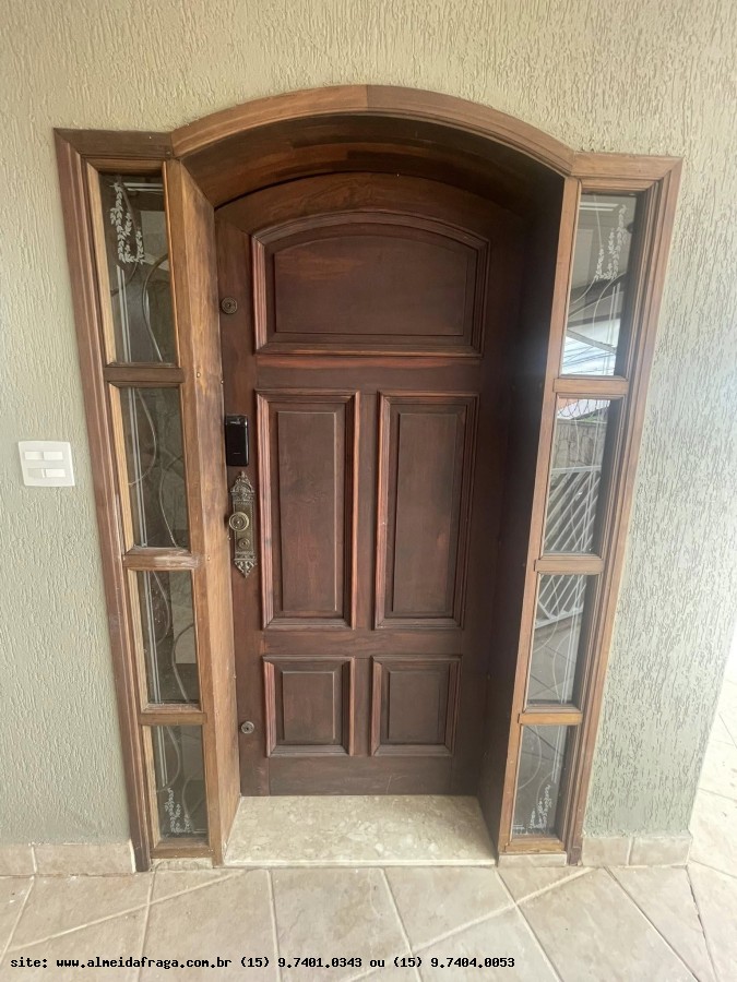 Casa para alugar com 3 quartos, 375m² - Foto 25