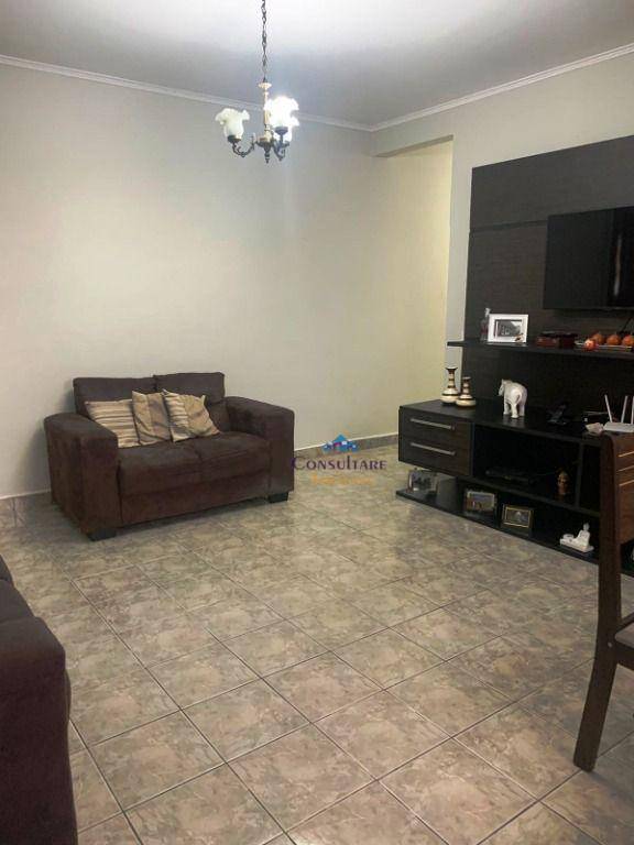 Casa de Condomínio à venda com 3 quartos, 300m² - Foto 2