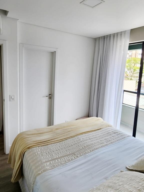 Apartamento à venda com 3 quartos, 110m² - Foto 19