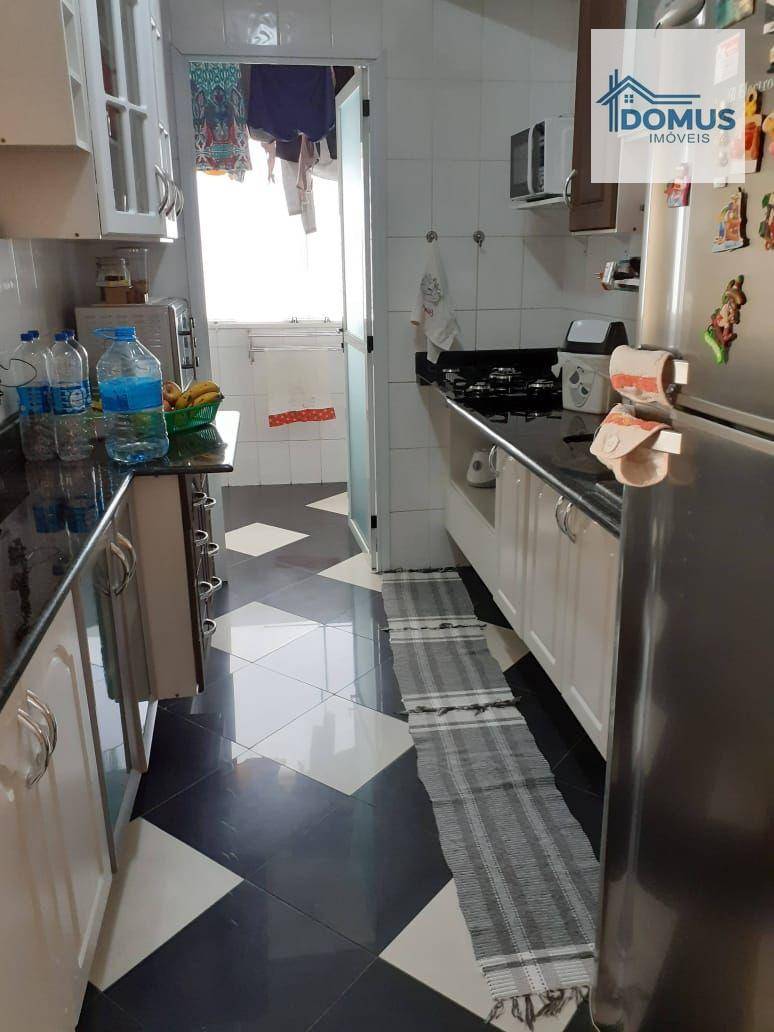 Apartamento à venda com 3 quartos, 77m² - Foto 8