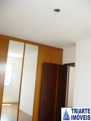 Apartamento para alugar com 3 quartos, 80m² - Foto 7