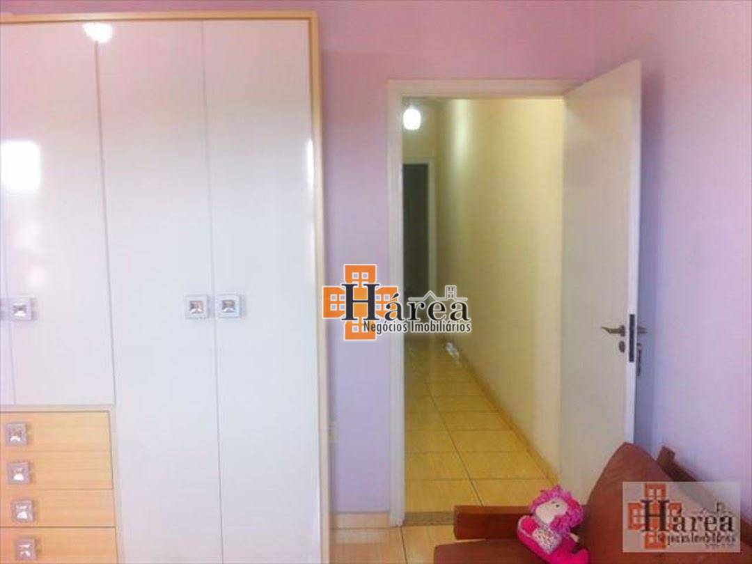 Sobrado à venda com 3 quartos, 222m² - Foto 25