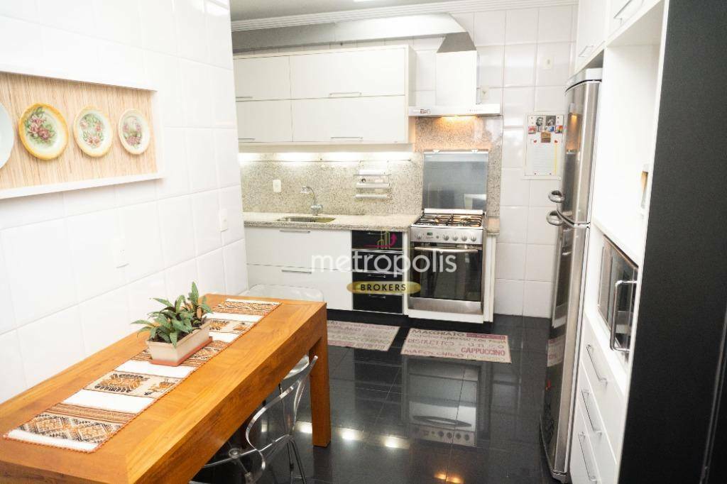 Apartamento à venda com 4 quartos, 143m² - Foto 33